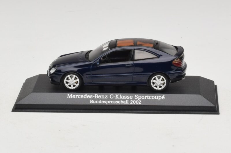 Mercedes C-Class Sportscoupe CL203 Blue Metallic Bundespressball Minichamps 1:43 MB010 Metalli