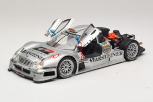 Mercedes CLK GTR #10 Warsteiner 1999 Maisto 1:18 38848 Metalli — kuva 2 / 8