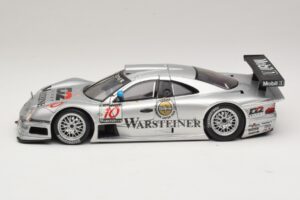 Mercedes CLK GTR #10 Warsteiner 1999 Maisto 1:18 38848 Metalli — kuva 4 / 8