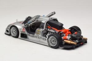 Mercedes CLK GTR #10 Warsteiner 1999 Maisto 1:18 38848 Metalli — kuva 5 / 8