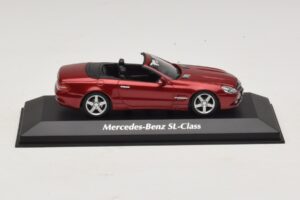 Mercedes SL R230 Punainen Metallic Maxichamps 1:43 Mercedes SL R230 Punainen Metallic Maxichamps 1:43 940037530 Metalli