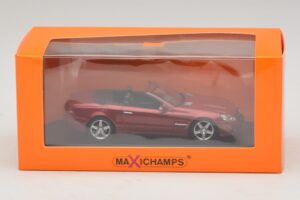 Mercedes SL R230 Punainen Metallic Maxichamps 1:43 940037530 Metalli — kuva 5 / 5