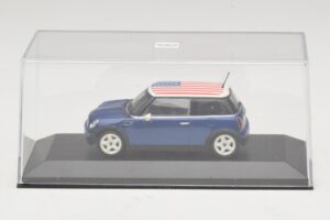 Mini Cooper S R53 Sininen Amerikan Lipulla Minichamps 1:43 MINI014 Metalli — kuva 4 / 5