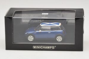 Mini Cooper S R53 Sininen Skotlannin Lipulla Minichamps 1:43 MINI016 Metalli — kuva 5 / 5