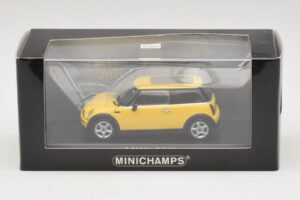 Mini Cooper S R53 Liquid Yellow Panoraamakatolla Minichamps 1:43 MINI013 Metalli — kuva 4 / 4