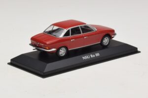 NSU Ro 80 Punainen Maxichamps 1:43 940015402 Metalli — kuva 2 / 5
