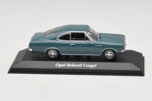 Opel Rekord C Coupe Sininen Maxichamps 1:43 940046121 Metalli