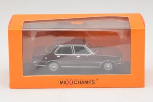 Opel Rekord D Tummanpunainen Maxichamps 1:43 940044000 Metalli — kuva 5 / 5