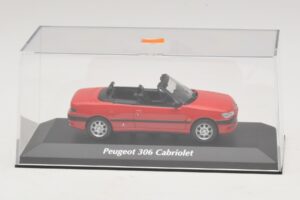 Peugeot 306 Avoauto Punainen Maxichamps 1:43 940112830 Metalli — kuva 4 / 5