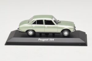 Peugeot 504 Vaaleanvihreä Metallinen Maxichamps 1:43 940112501 Metalli