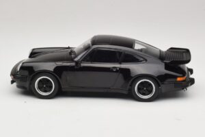 Porsche 911 930 Turbo 3.3 Musta KK-Scale 1:18 KKDC181443 Metalli — kuva 3 / 6