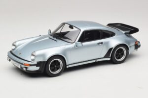 Porsche 911 930 Turbo 3.3 Hopea KK-Scale 1:18 KKDC181444 Metalli