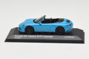 Porsche 911 991.1 Carrera 4 GTS Avoauto Sininen Minichamps 1:43 410067332 Metalli