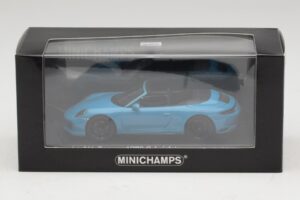 Porsche 911 991.1 Carrera 4 GTS Avoauto Sininen Minichamps 1:43 410067332 Metalli — kuva 5 / 5