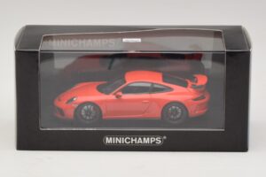 Porsche 911 991.1 GT3 Oranssi Minichamps 1:43 410066024 Metalli — kuva 5 / 5