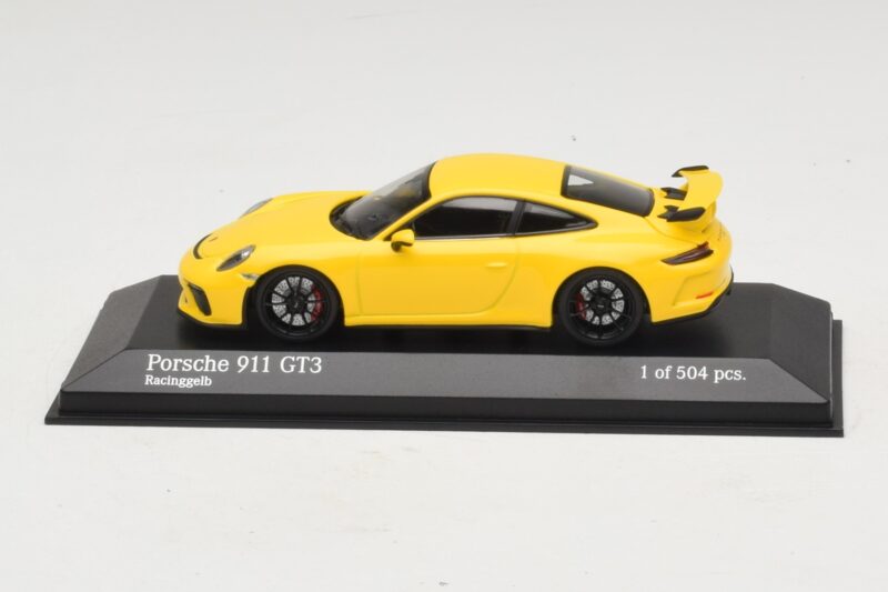 Porsche 911 991.1 GT3 Keltainen Minichamps 1:43 410066020 Metalli