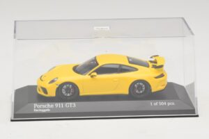 Porsche 911 991.1 GT3 Keltainen Minichamps 1:43 410066020 Metalli — kuva 4 / 5