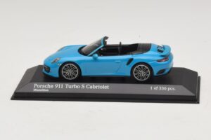 Porsche 911 991.1 Turbo S Avoauto Sininen Minichamps 1:43 410067182 Metalli