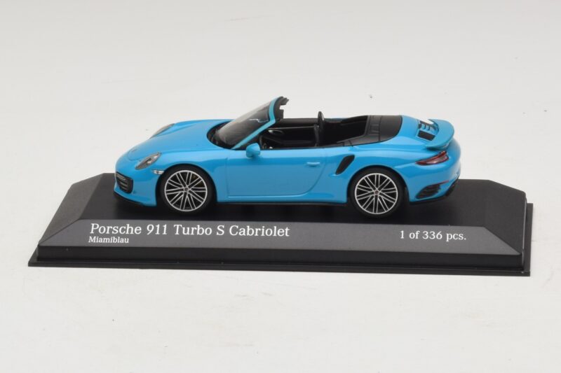 Porsche 911 991.1 Turbo S Avoauto Sininen Minichamps 1:43 410067182 Metalli