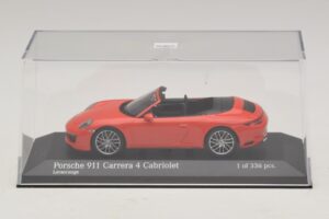 Porsche 911 991.2 Carrera 4 Avoauto Oranssi Minichamps 1:43 410067231 Metalli — kuva 4 / 5