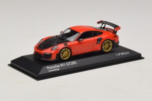 Porsche 911 991.2 GT2 RS Oranssi Minichamps 1:43 410067229 Metalli — kuva 2 / 5
