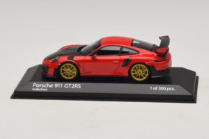 Porsche 911 991.2 GT2 RS Punainen Minichamps 1:43 410067227 Metalli