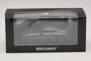 Porsche 911 991.2 GT3 Vihreä Minichamps 1:43 410066028 Metalli — kuva 5 / 5