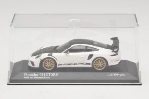 Porsche 911 991.2 GT3 RS Valkoinen Weissach Package Varustelulla Minichamps 1:43 410067022 Metalli — kuva 4 / 5
