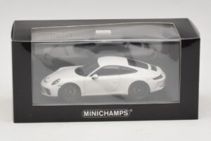 Porsche 911 991.2 GT3 Touring Valkoinen Minichamps 1:43 410067420 Metalli — kuva 5 / 5