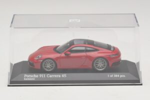 Porsche 911 992 Carrera 4S Punainen Minichamps 1:43 410069321 Metalli — kuva 4 / 5