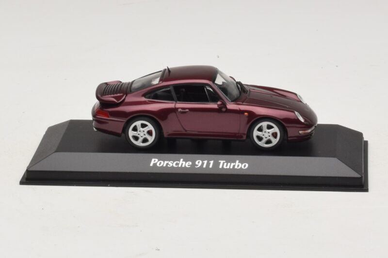 Porsche 911 993 Turbo Punainen Metallic Maxichamps 1:43 940069200 Metalli