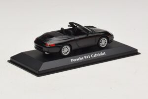 Porsche 911 996 Avoauto Musta Metallic Maxichamps 1:43 940061030 Metalli — kuva 2 / 5