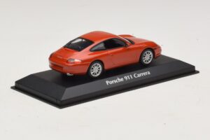 Porsche 911 996 Carrera Orange Metallic Maxichamps 1:43 940061021 Metalli — kuva 2 / 5