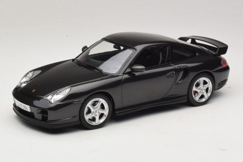 Porsche 911 996 GT2 Musta Metallic KK-Scale 1:18 KKDC181453 Metalli