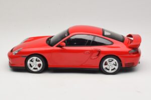 Porsche 911 996 GT2 Punainen KK-Scale 1:18 KKDC181454 Metalli — kuva 3 / 6