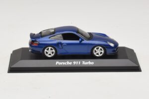 Porsche 911 996 Turbo Blue Metallic Maxichamps 1:43 940069301 Metalli