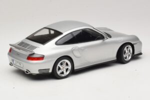 Porsche 911 996 Turbo Hopea KK-Scale 1:18 KKDC181471 Metalli — kuva 2 / 6