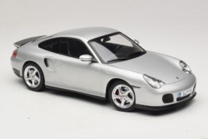 Porsche 911 996 Turbo Hopea KK-Scale 1:18 KKDC181471 Metalli — kuva 4 / 6