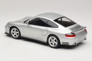 Porsche 911 996 Turbo Hopea KK-Scale 1:18 KKDC181471 Metalli — kuva 5 / 6