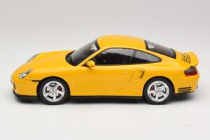 Porsche 911 996 Turbo Keltainen KK-Scale 1:18 KKDC181473 Metalli — kuva 3 / 6