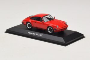 Porsche 911 SC Punainen Maxichamps 1:43 940062021 Metalli — kuva 3 / 5