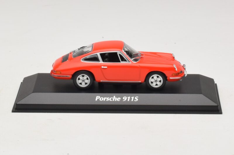 Porsche 911S Oranssi Maxichamps 1:43 940067120 Metalli