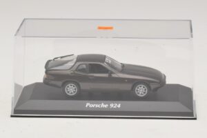 Porsche 924 Ruskea Metallic Maxichamps 1:43 940062121 Metalli — kuva 4 / 5