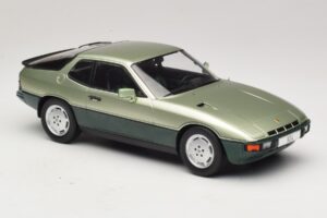 Porsche 924 Turbo Vaaleanvihreä & Tummanvihreä MCG 1:18 MCG18660 Metalli — kuva 4 / 6