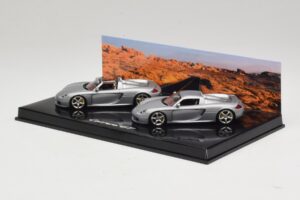 Porsche Carrera GT Spider & Coupe Sarja Hopea Minichamps 1:43 WAP02010314 Metalli — kuva 3 / 5
