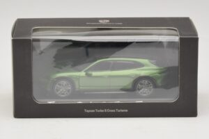 Porsche Taycan Turbo S Cross Turismo Vihreä Minichamps 1:43 WAP0207830M003 Metalli — kuva 5 / 5
