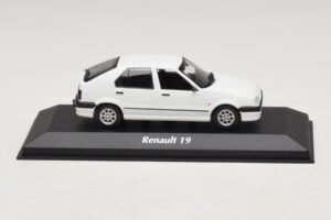 Renault 19 Valkoinen Maxichamps 1:43 940113700 Metalli