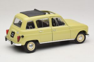 Renault 4L Keltainen Solido 1:18 8062 Metalli — kuva 2 / 7
