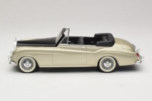 Rolls-Royce Silver Cloud II Hopea Solido 1:18 8006 Metalli — kuva 3 / 6