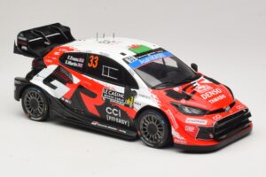 Toyota GR Yaris Rally1 #33 E. Evans / S. Martin Rally Monte Carlo 2026 IXO 1:18 18RMC269B Metalli — kuva 4 / 6